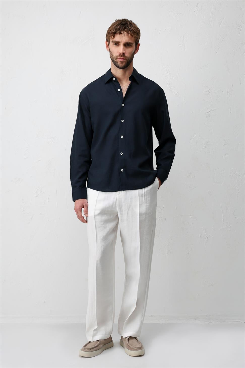 Relax Fit Mens Shirt with Linen Blend