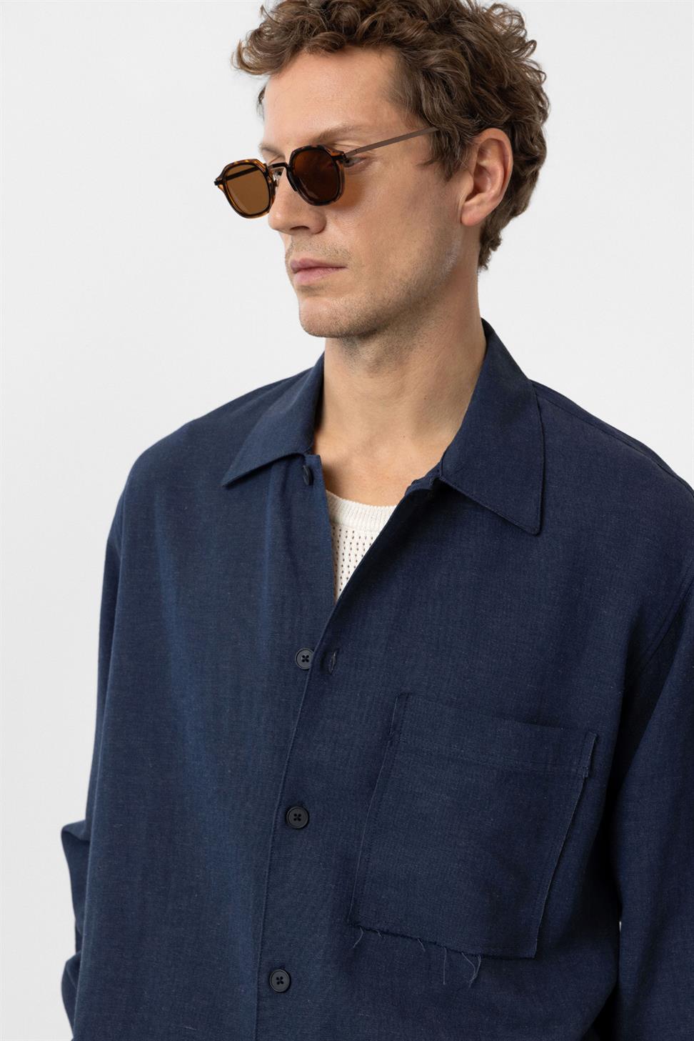Relaxed Mens Shirt with Linen Blend