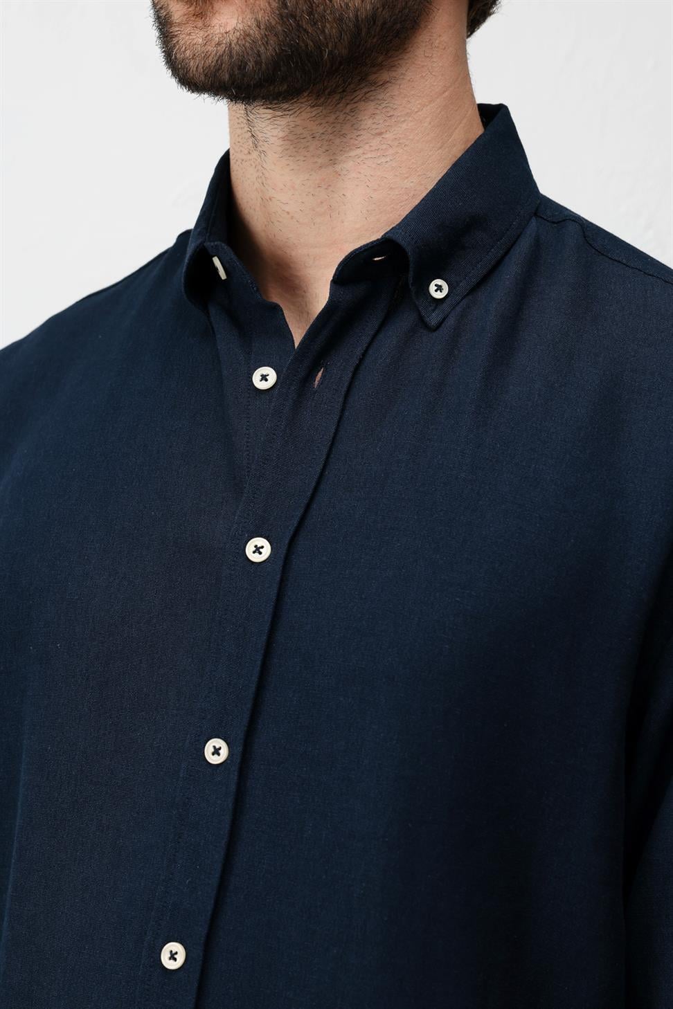 Relaxed Fit Mens Shirt with Linen Blend
