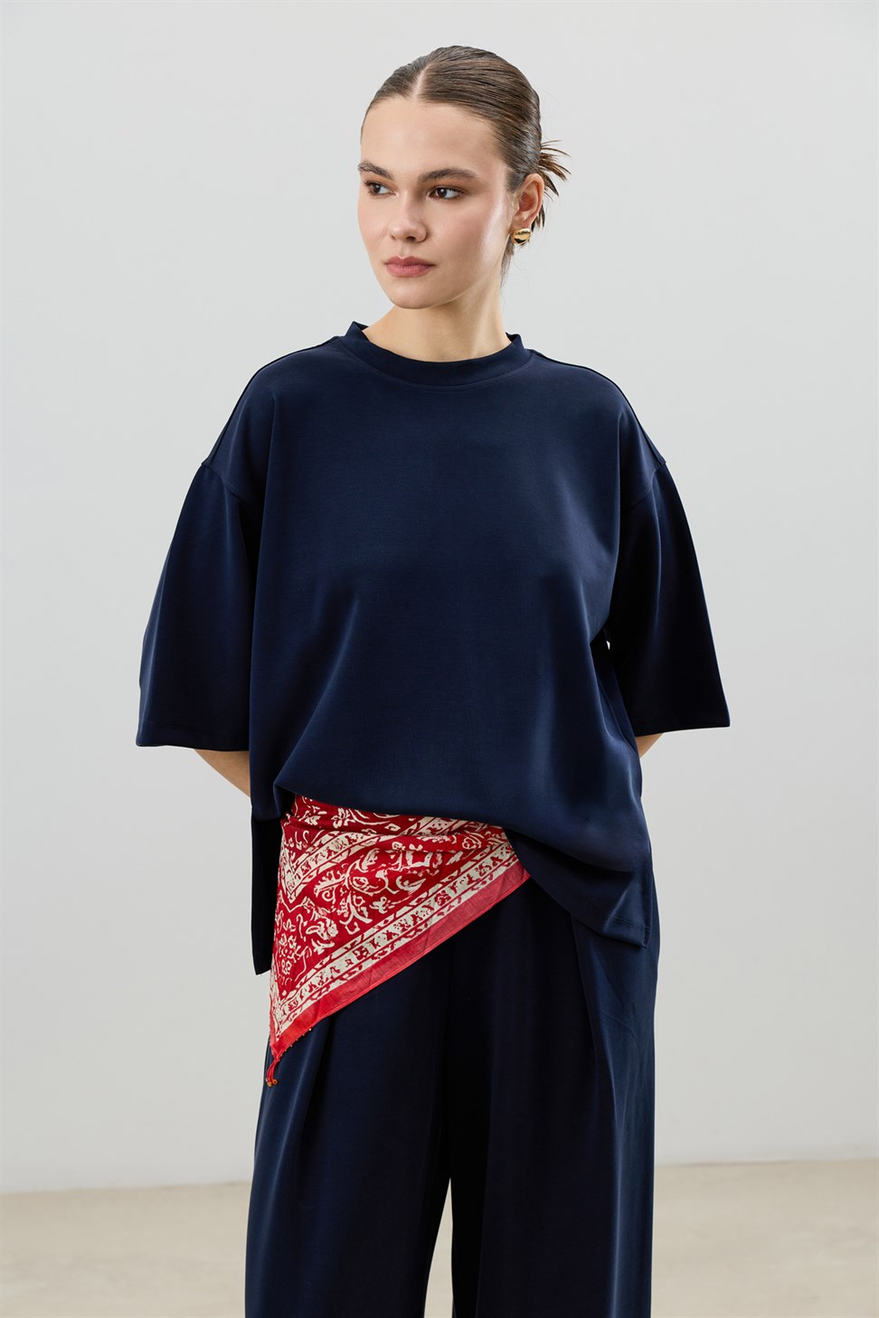 Antioch Lacivert Modal Karışımlı T-Shirt Pantolon Kadın Takım