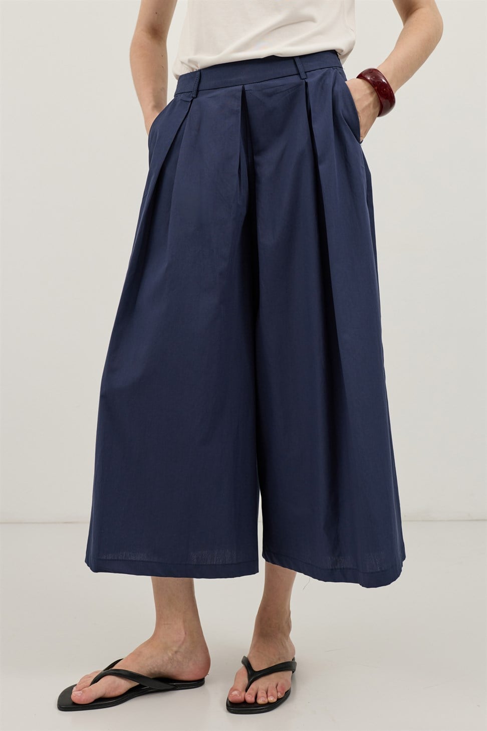 Antioch Lacivert Pileli Culotte Pantolon