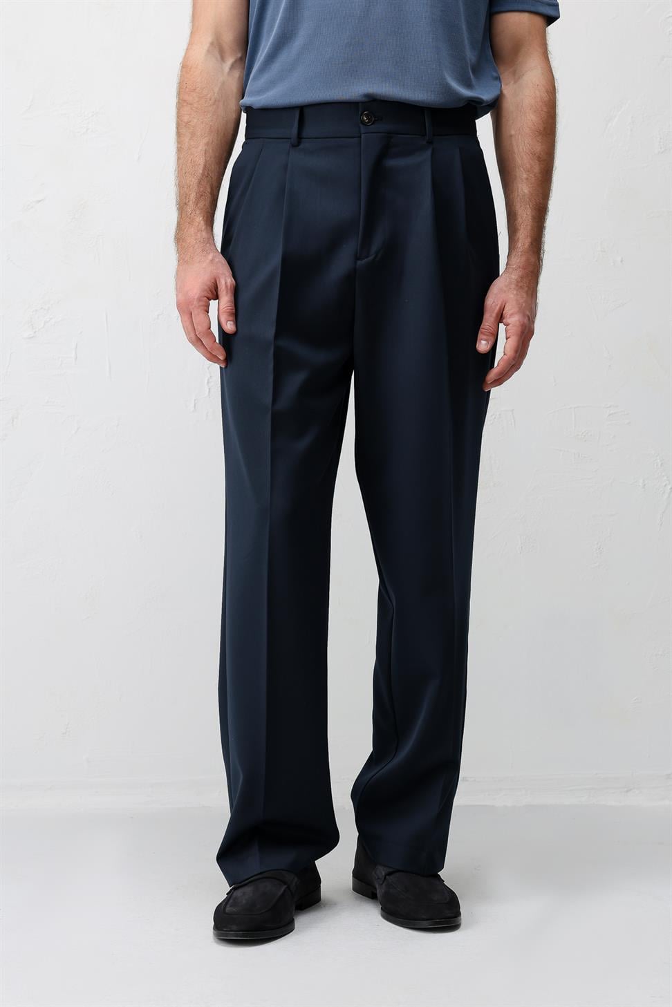 Relaxed Fit Mens Pants
