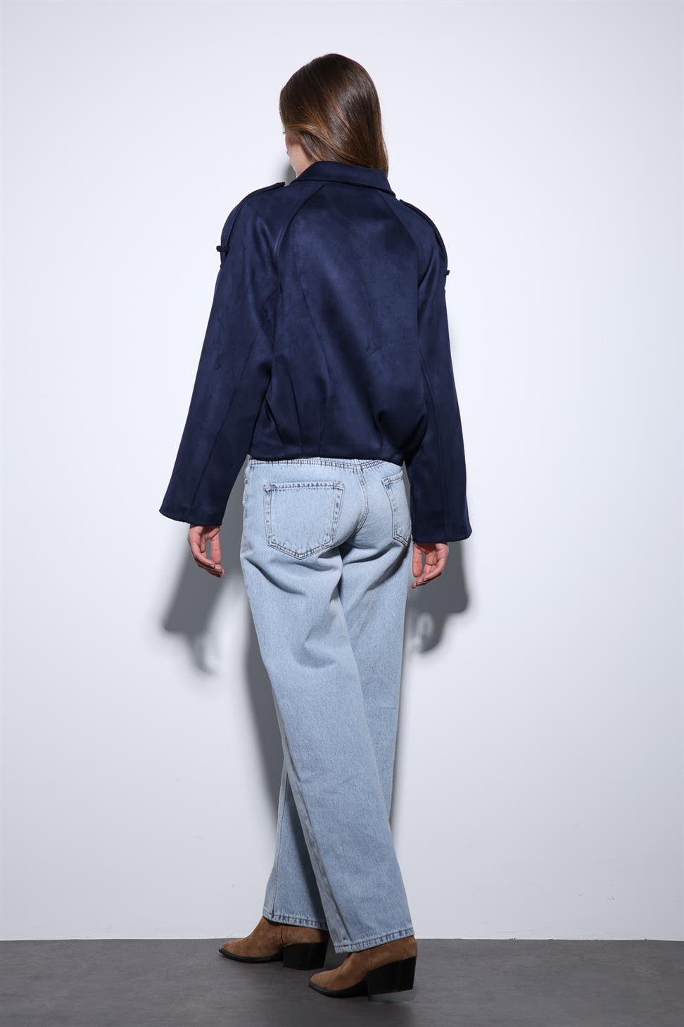 جاكيت بومبر للسيدات بمظهر الجلد المدبوغ