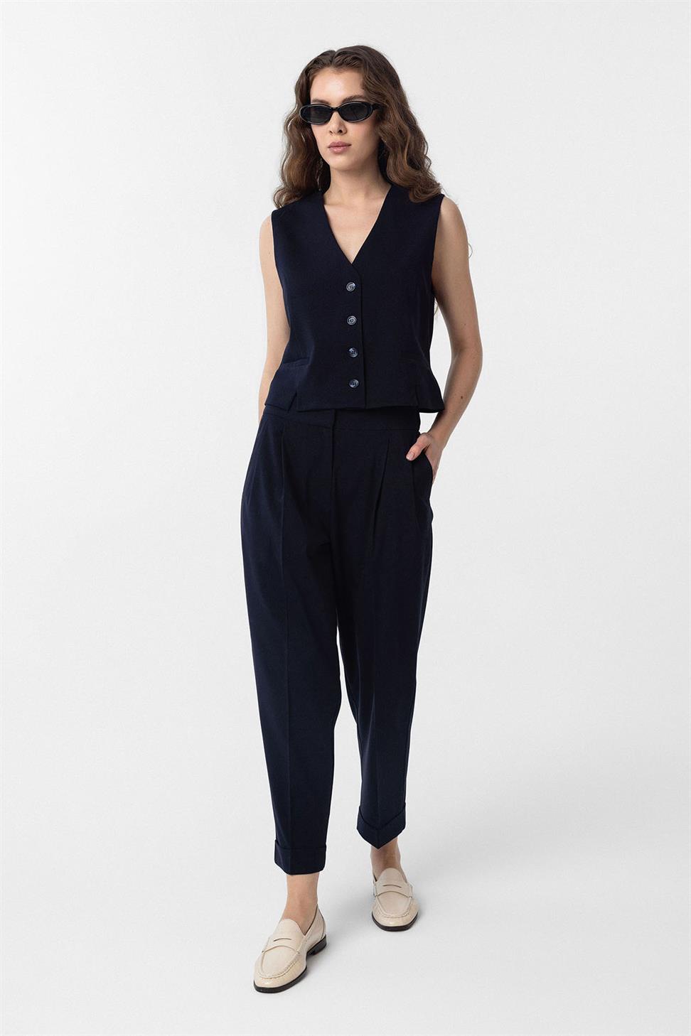 Antioch Lacivert Yırtmaçlı Kadın Yelek