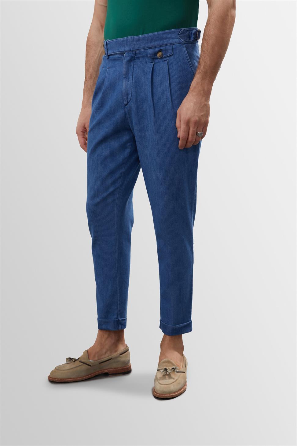 Antioch Lacivert Yüksek Bel (Boyfriend) Yandan Tokalı Kemer Detaylı Pileli Kot Pantolon