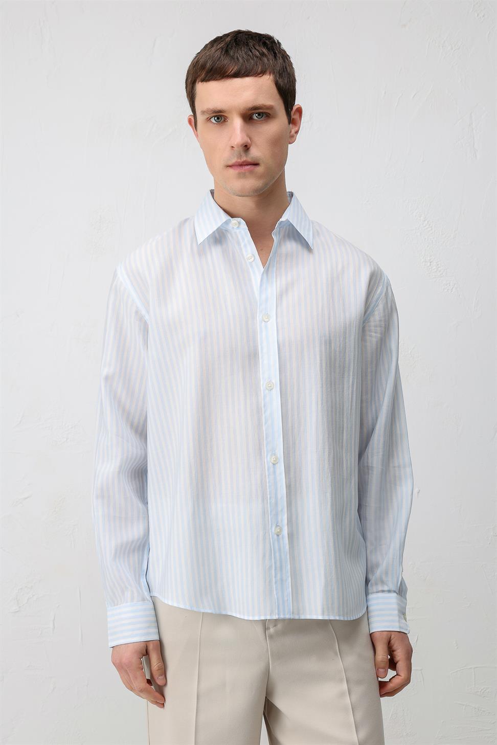 قميص رجالي مريح بخطوط من مزيج ليوسيل