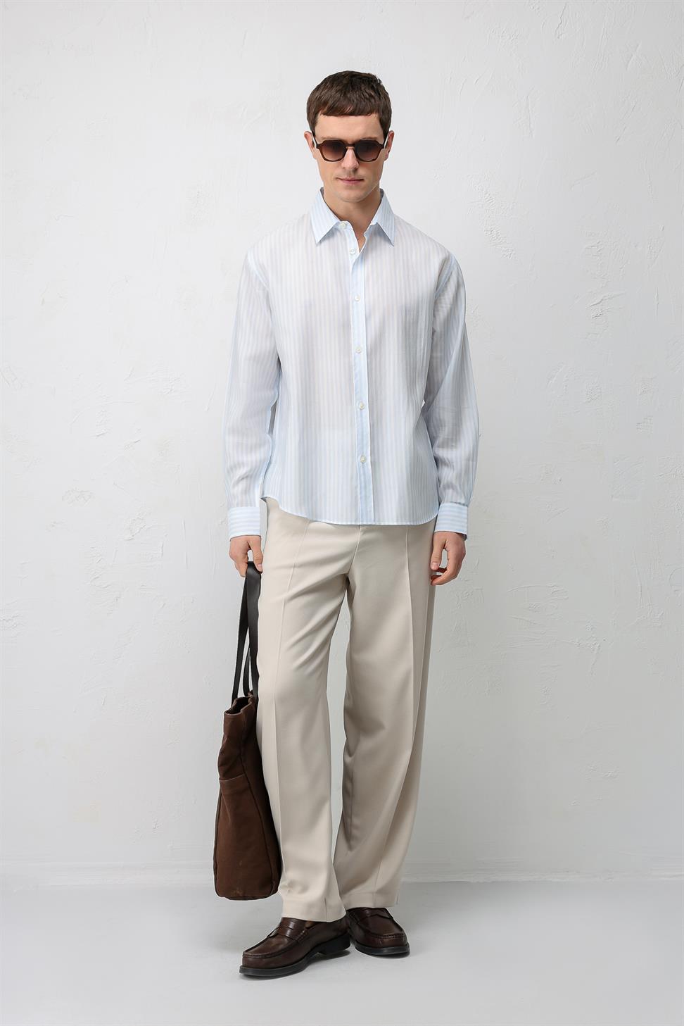 قميص رجالي مريح بخطوط من مزيج ليوسيل