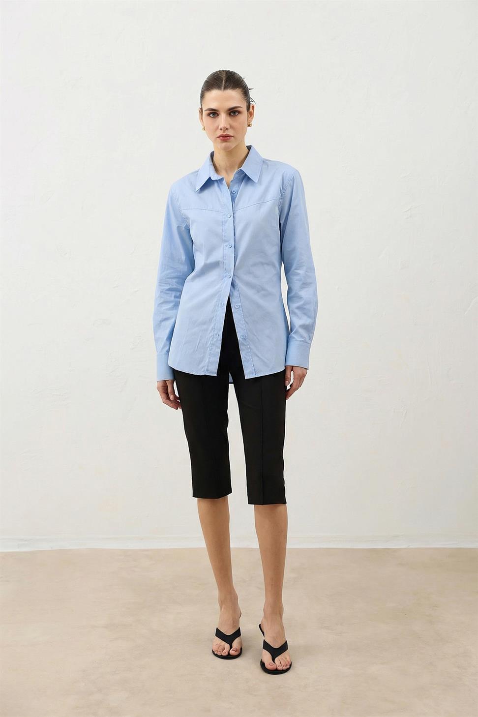 Womens Poplin Shirt with Collar