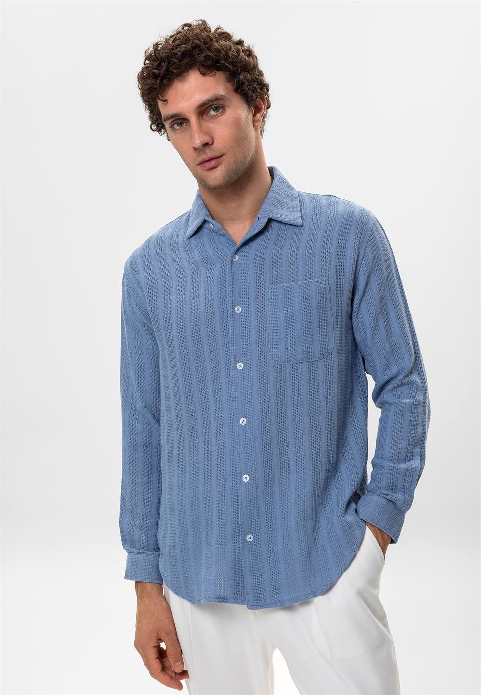 محبوك قميص مفصل للرجال