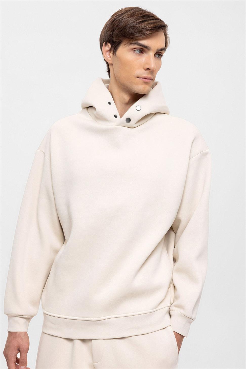 سترة رجالية بغطاء للرأس مقاس كبير