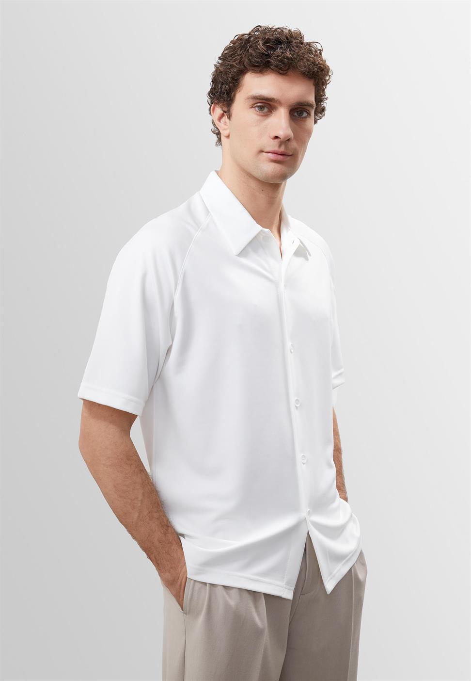 قميص رجالي بأكمام قصيرة مقاس كبير