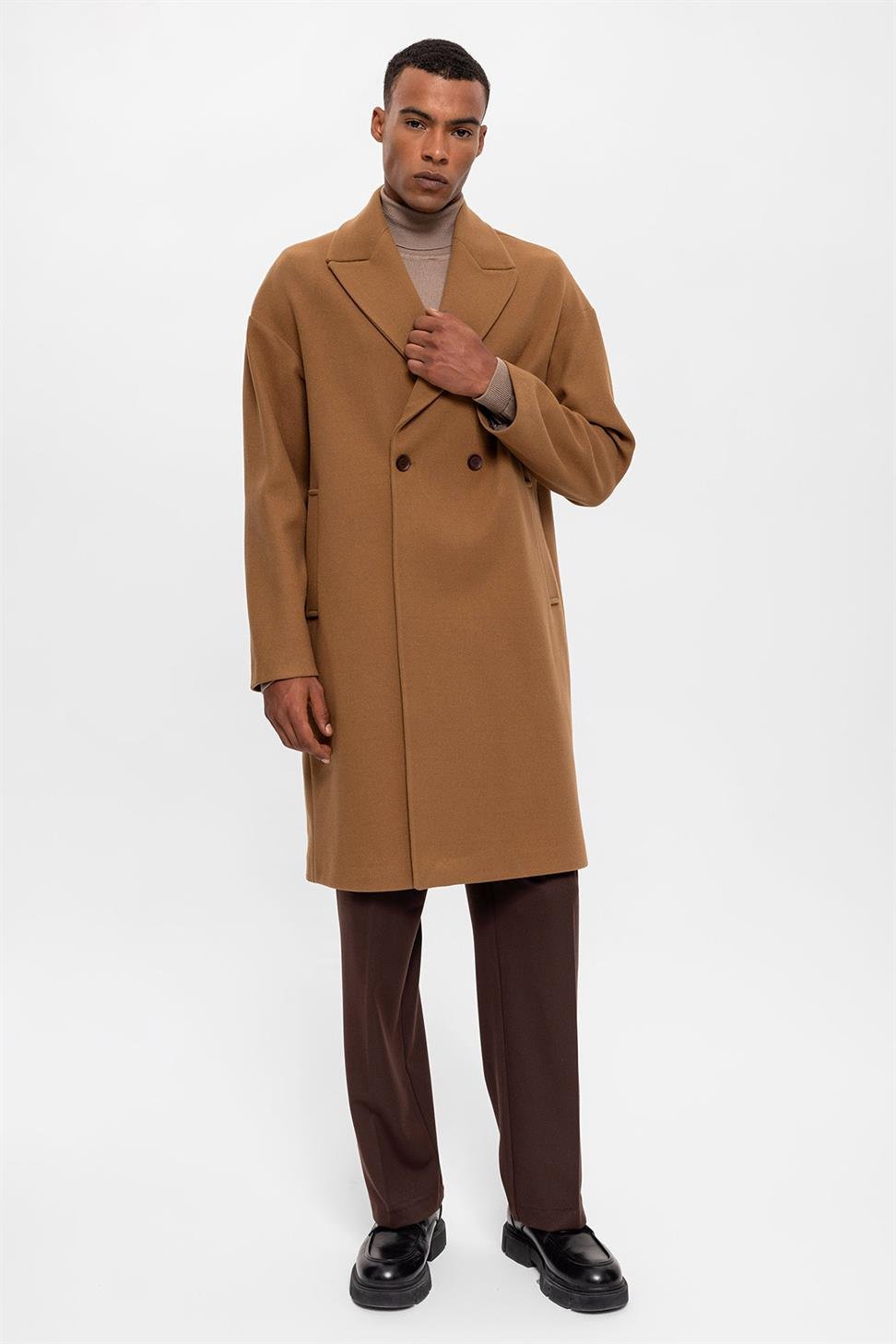 معطف رجالي مزدوج الصدر كبير الحجم