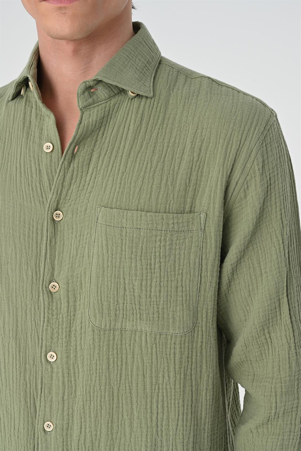 قميص رجالي من القطن مريح