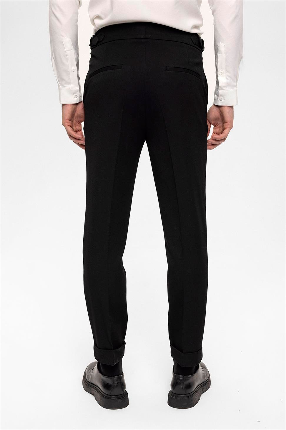 بنطلون رجالي عالي الخصر ذو ساقين