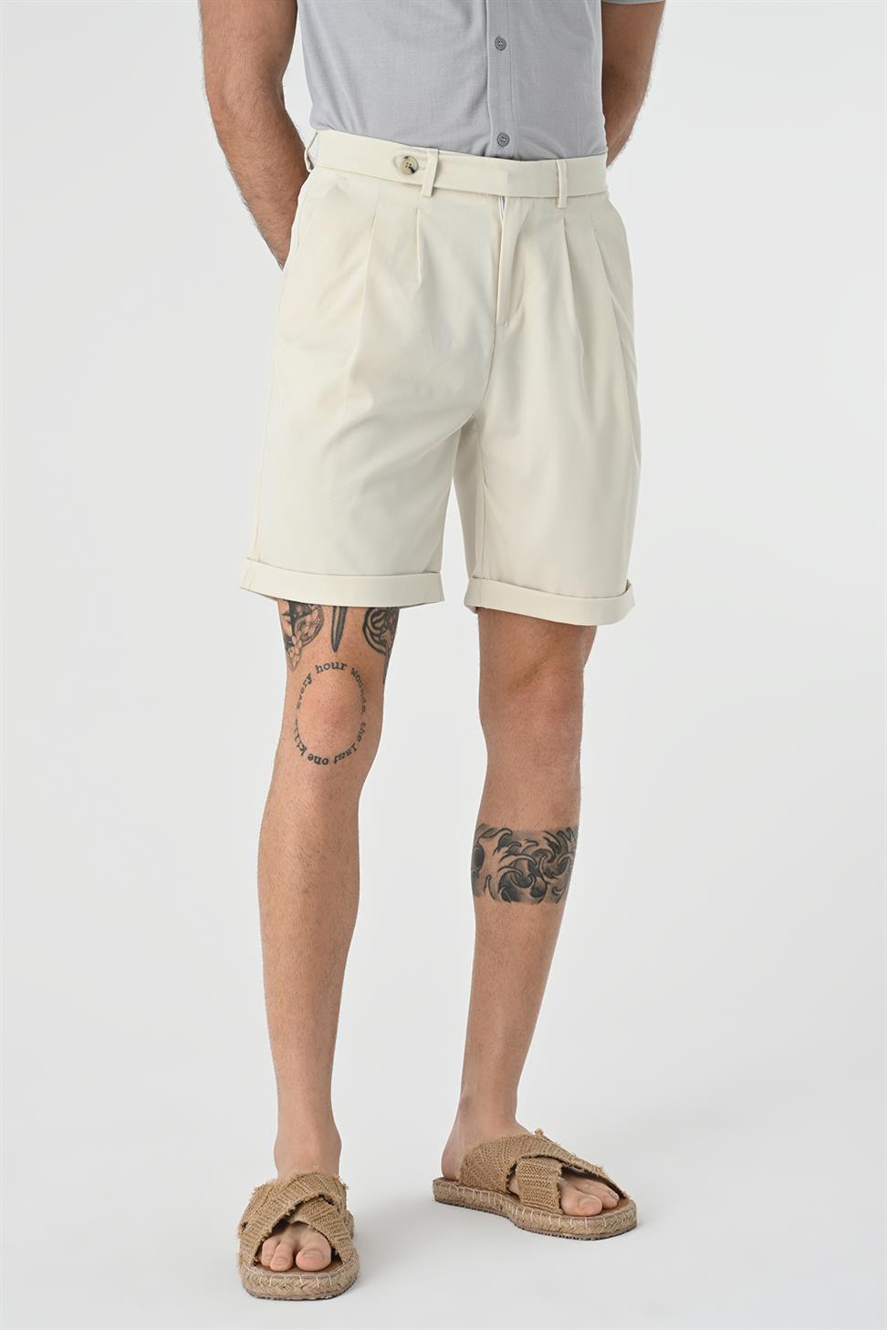 شورت رجالي مطوي