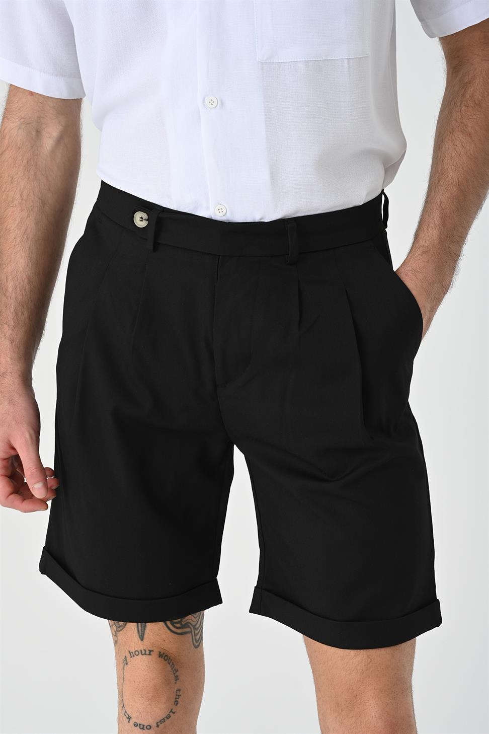 شورت رجالي مطوي
