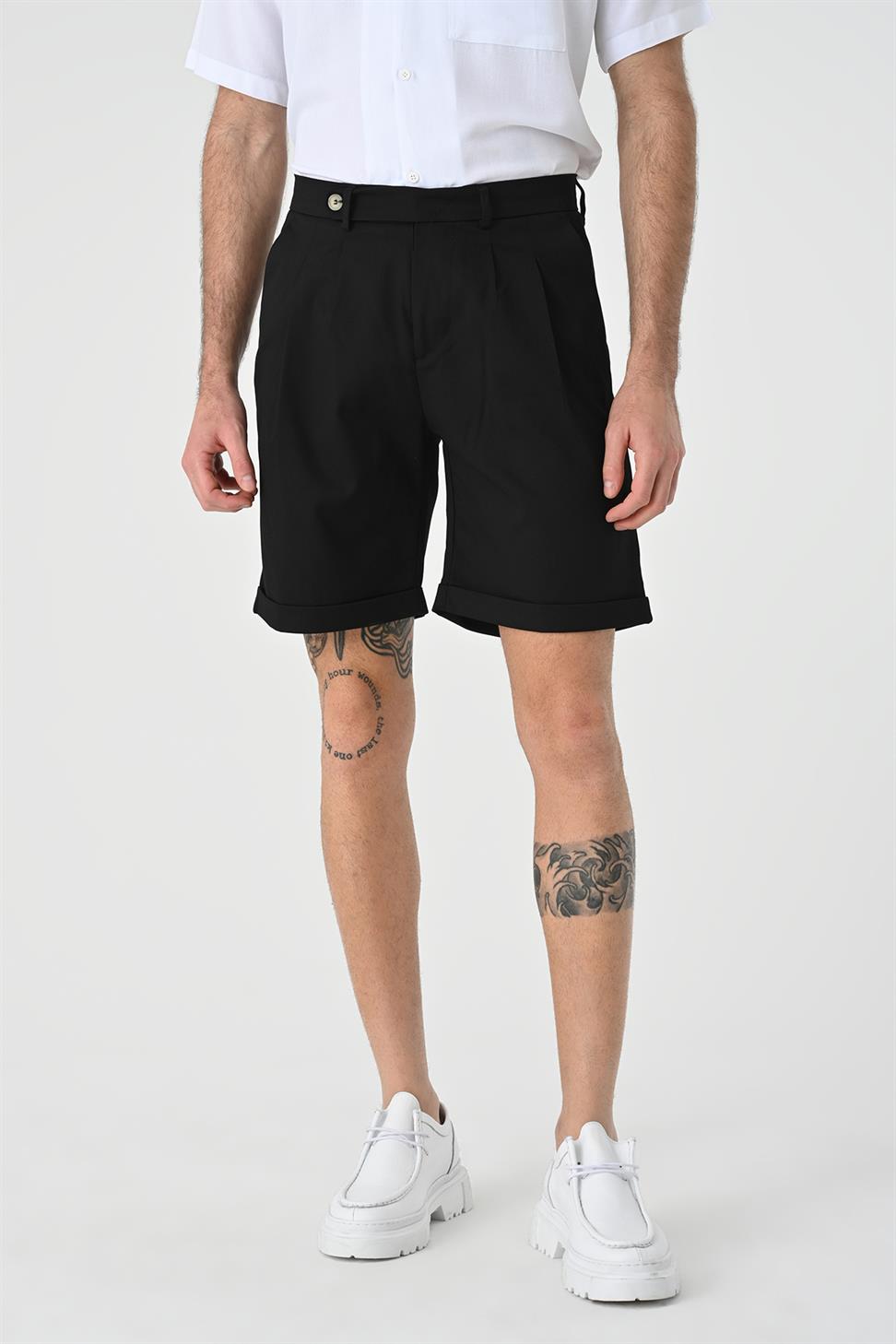 شورت رجالي مطوي