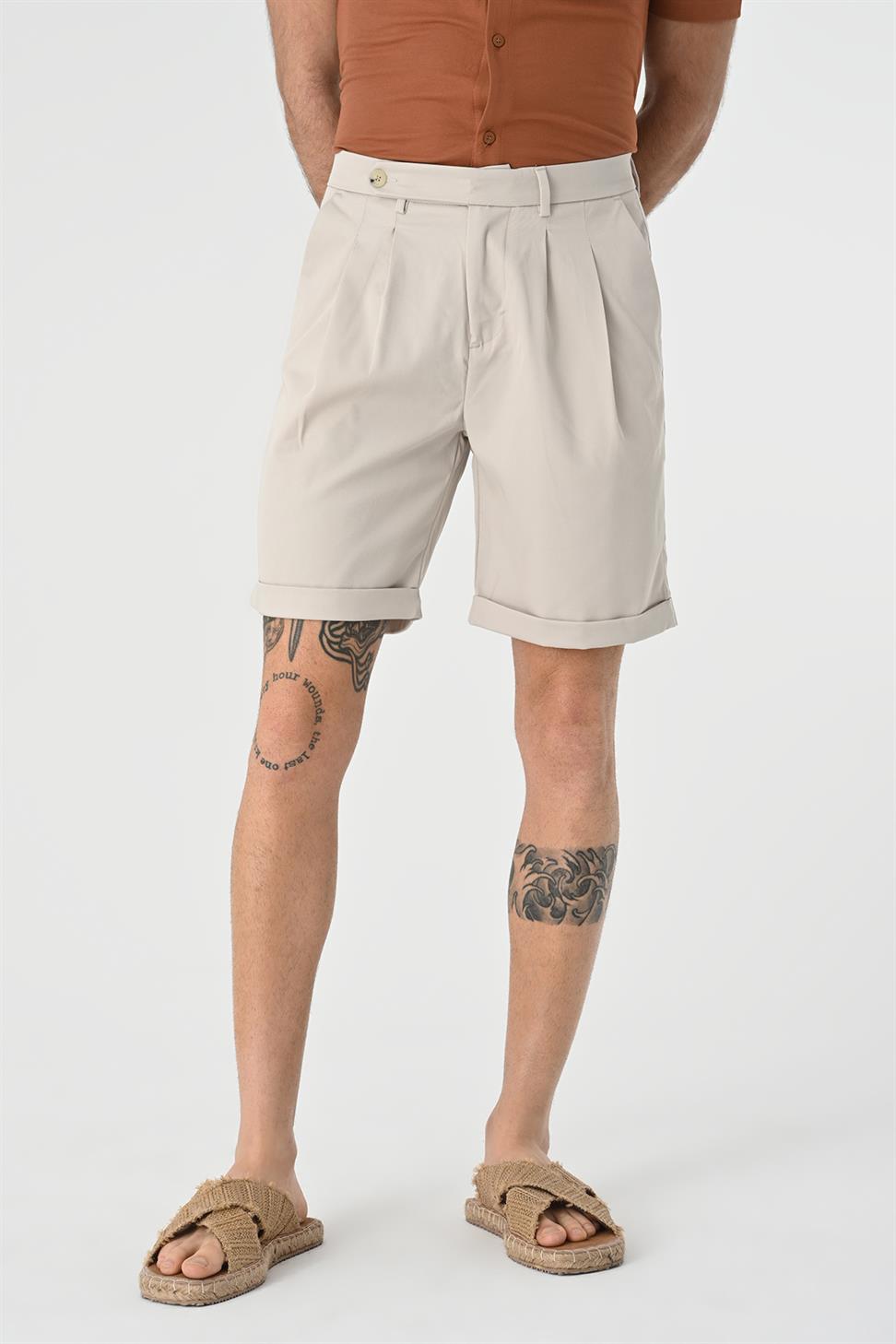 شورت رجالي مطوي