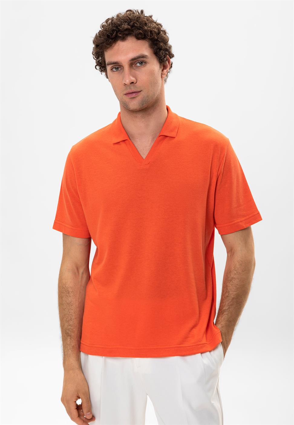 تي شيرت بولو V ياكا إركيك