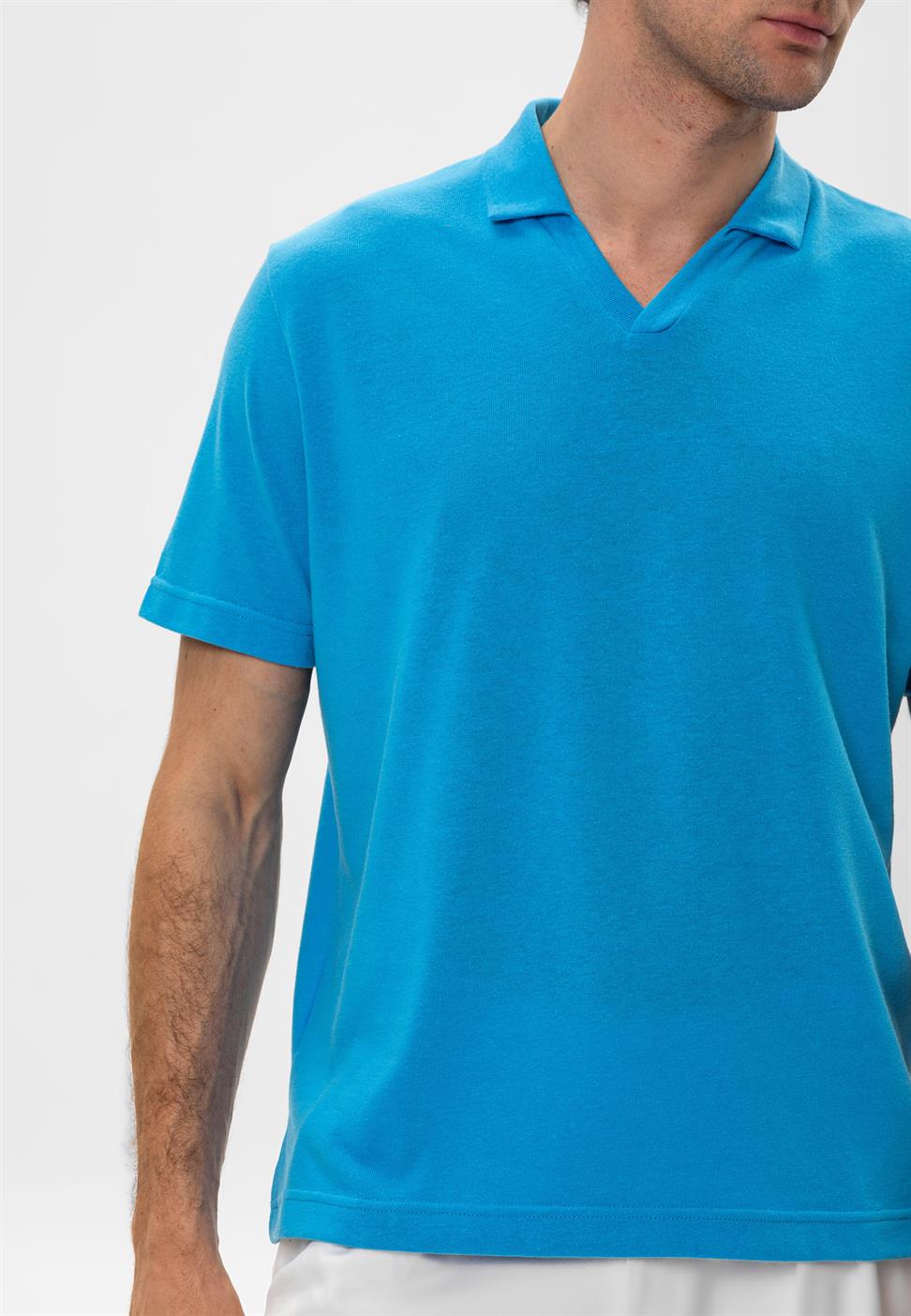 تي شيرت بولو V ياكا إركيك