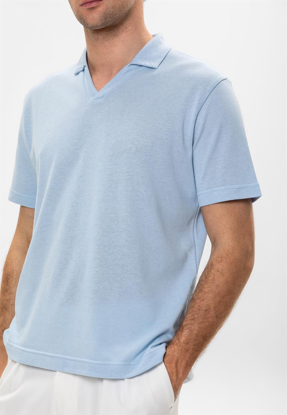 تي شيرت بولو V ياكا إركيك