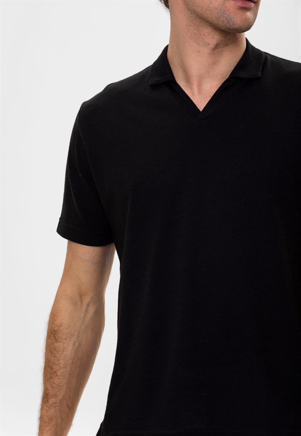تي شيرت بولو V ياكا إركيك