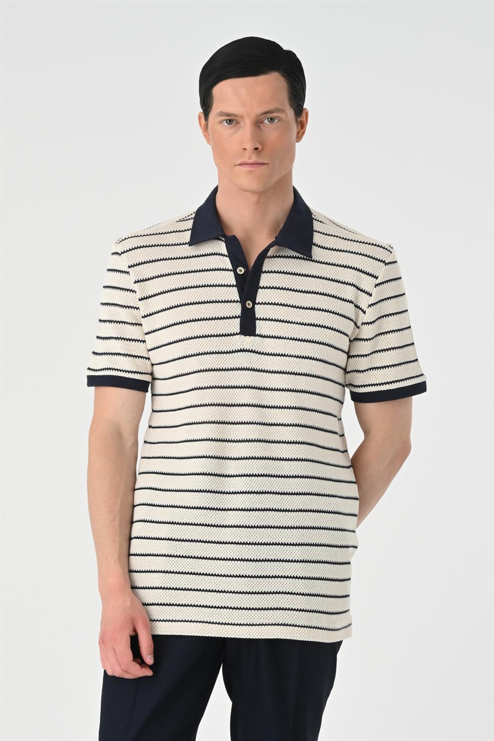 تي شيرت رجالي مخطط بياقة بولو