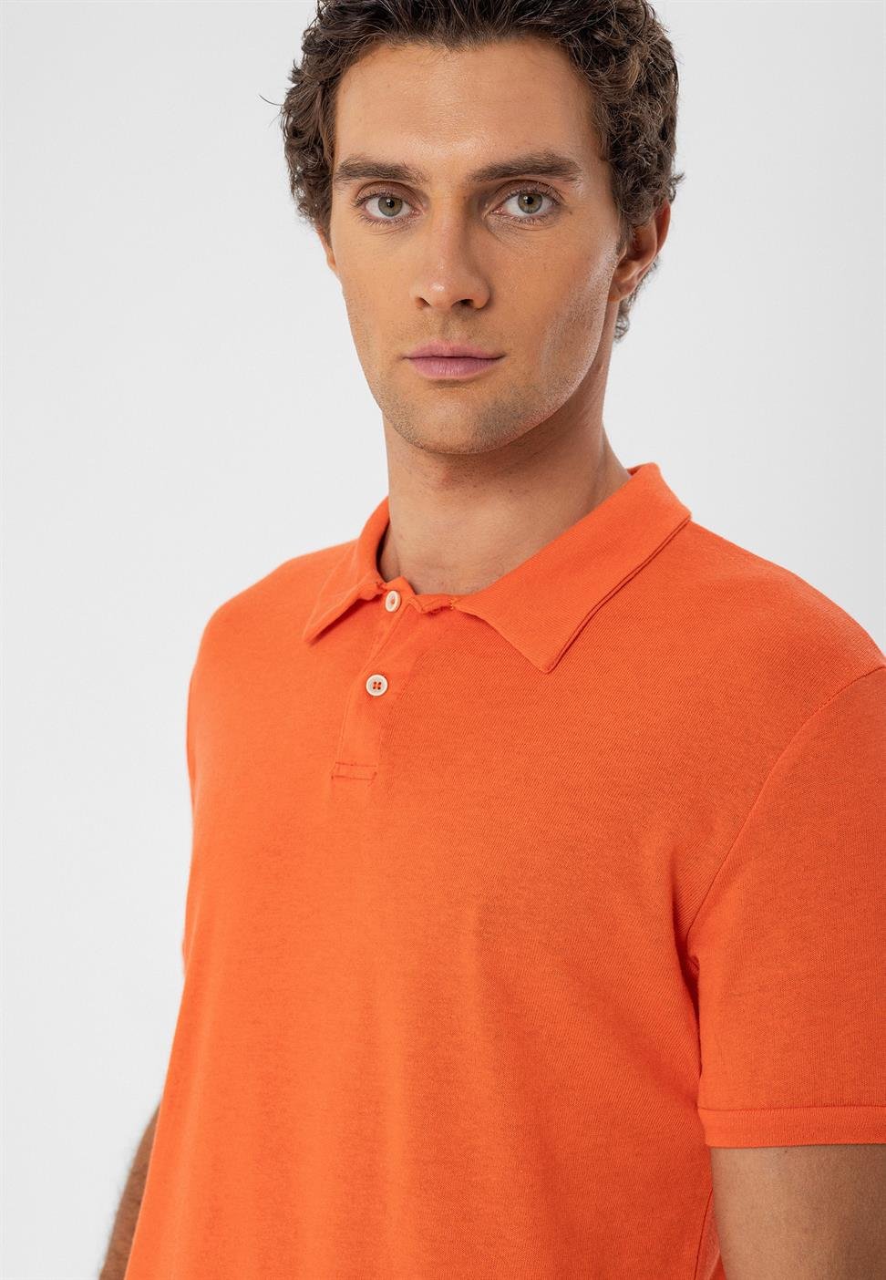 تي شيرت بولو ياكا بقصة ضيقة من Arkek