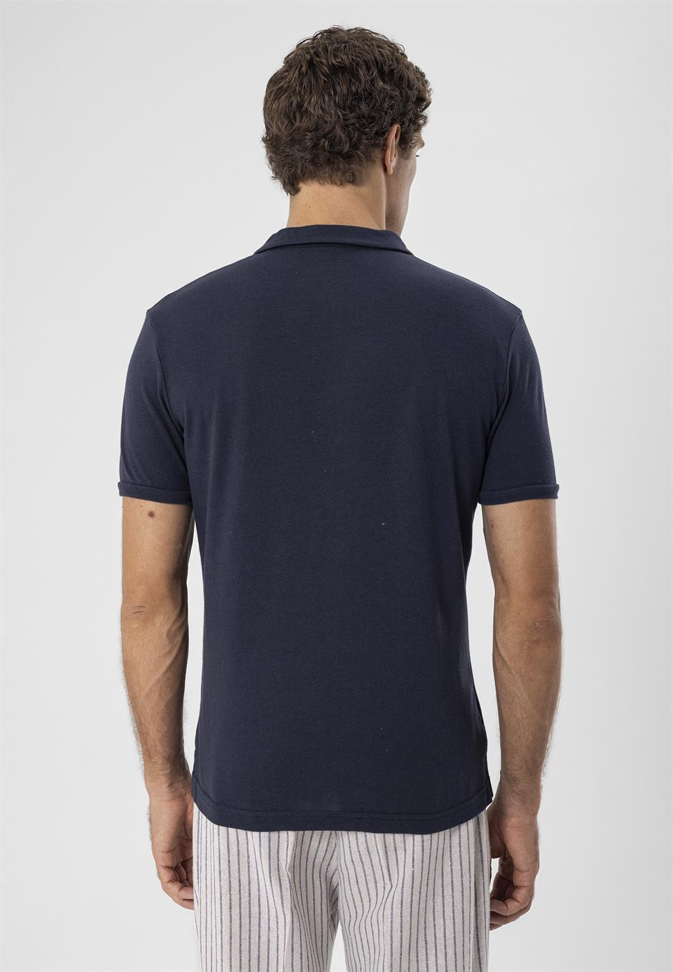 تي شيرت بولو ياكا بقصة ضيقة من Arkek