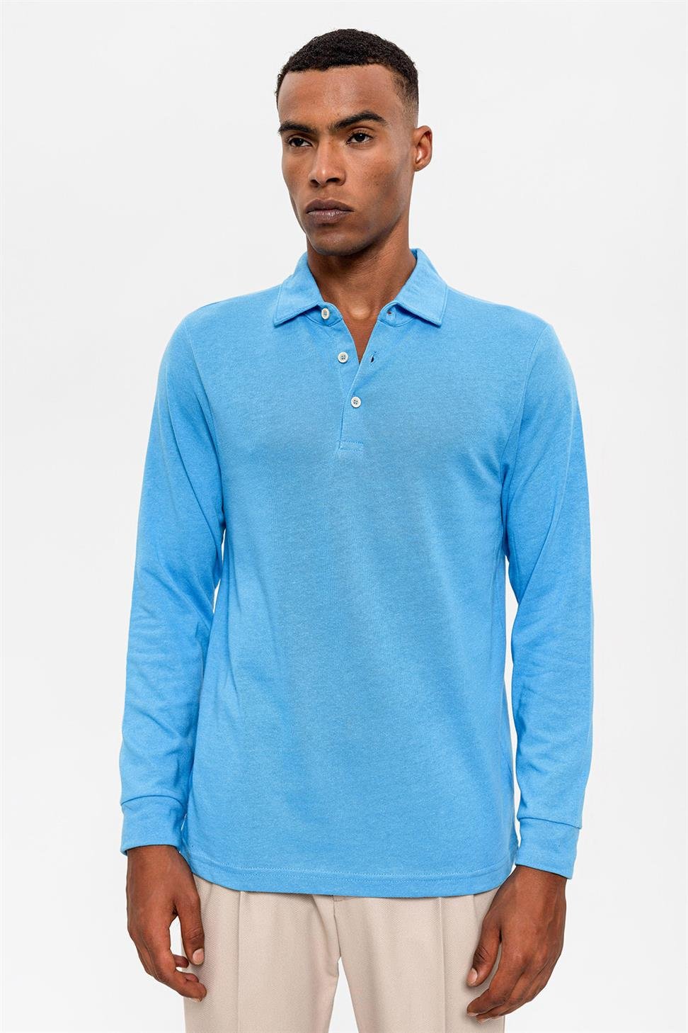 سترة بولو بياقة طويلة الأكمام للرجال