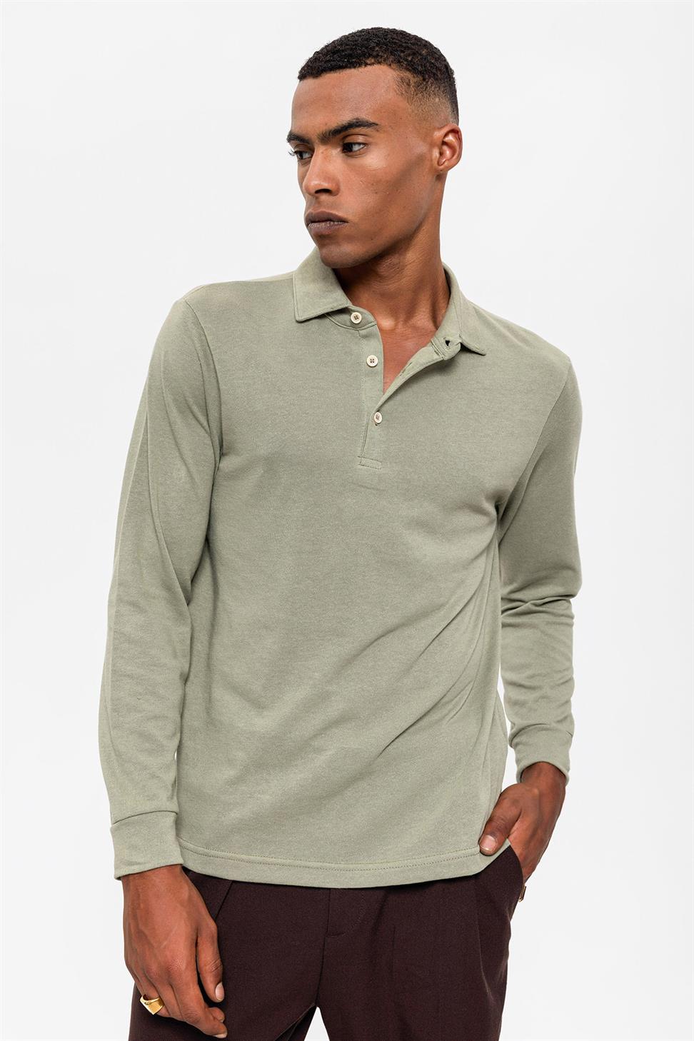 سترة بولو بياقة طويلة الأكمام للرجال