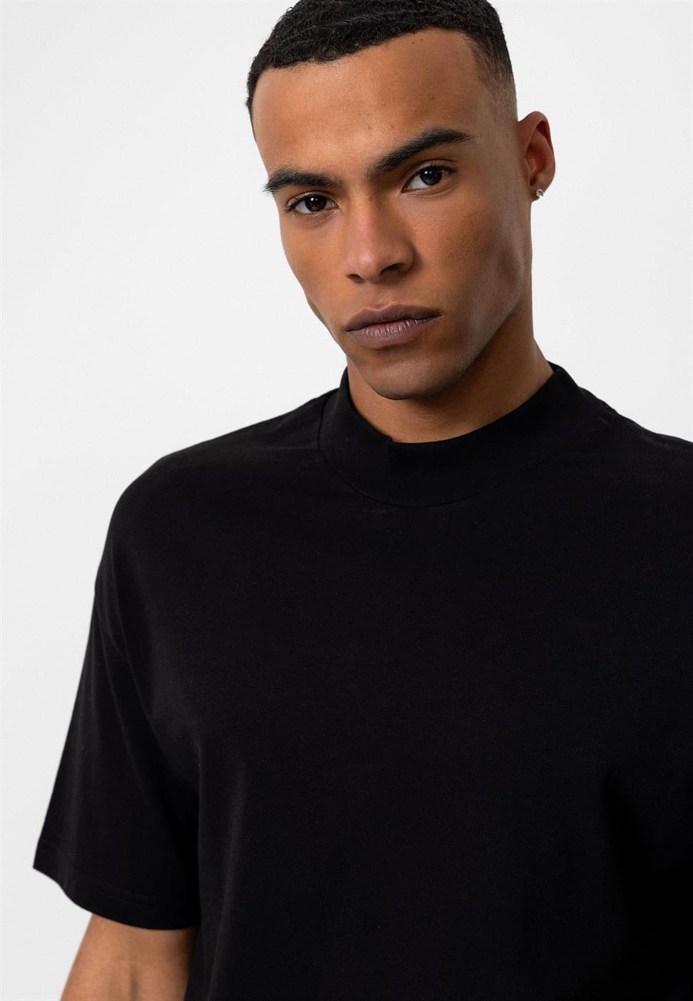 تي شيرت رجالي أساسي مريح