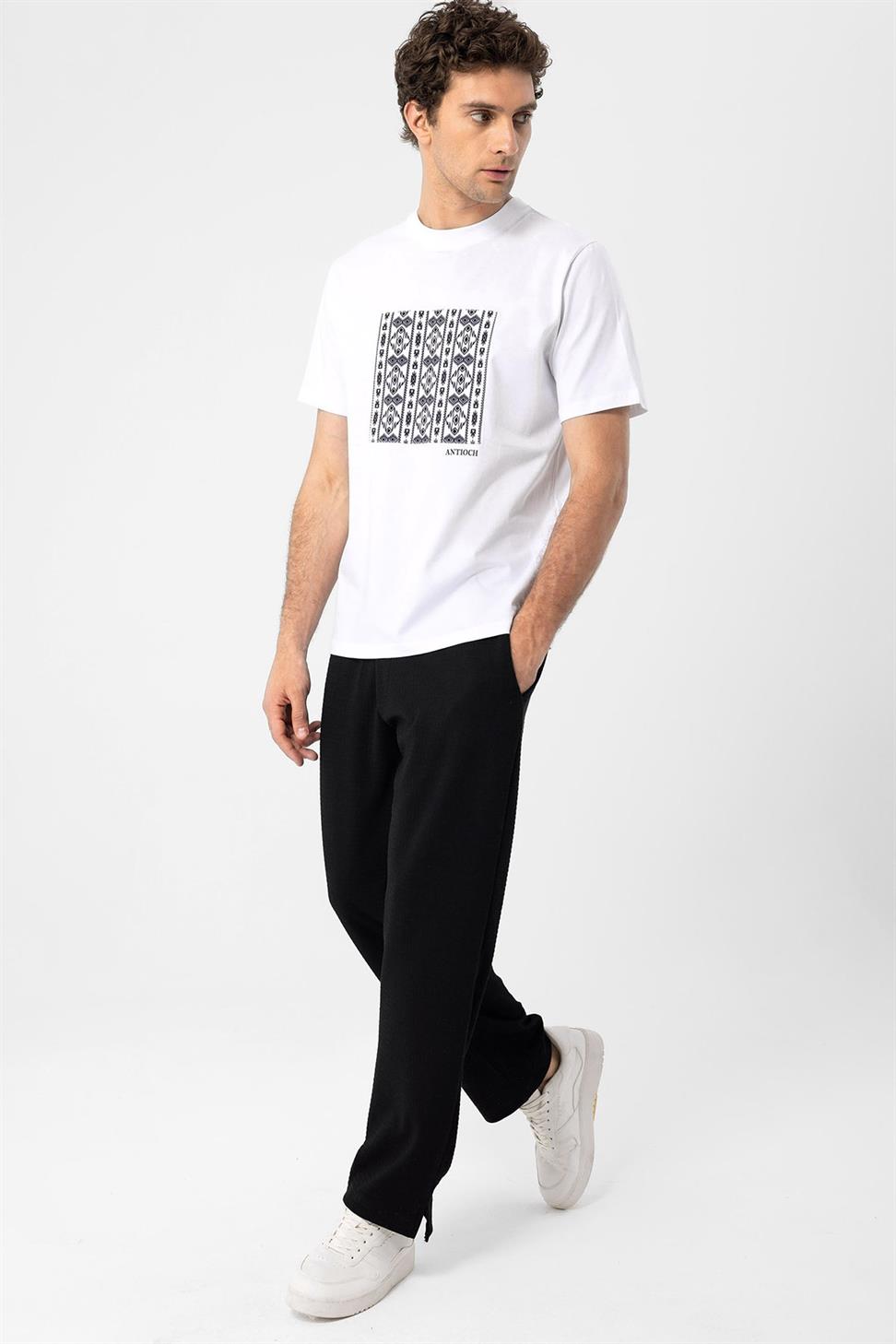 تي شيرت منقوش بنمط مريح للرجال