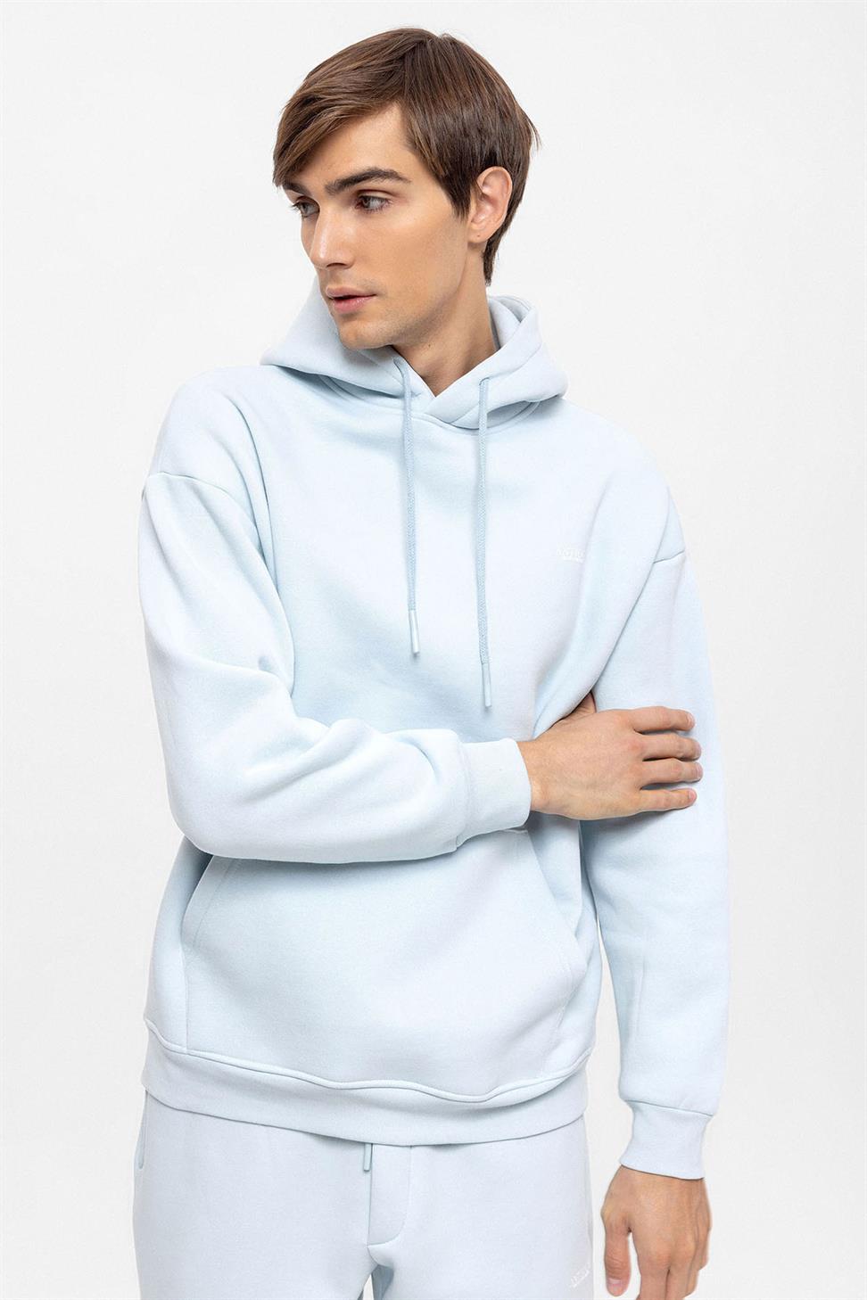 طقم بدلة رياضية رجالية بطبعة أنطاكية بقصة عادية