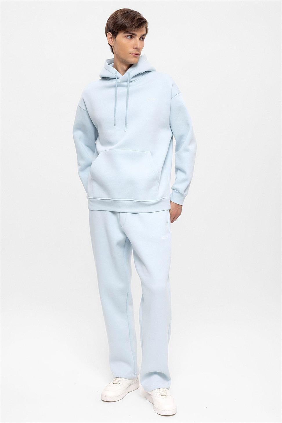 طقم بدلة رياضية رجالية بطبعة أنطاكية بقصة عادية