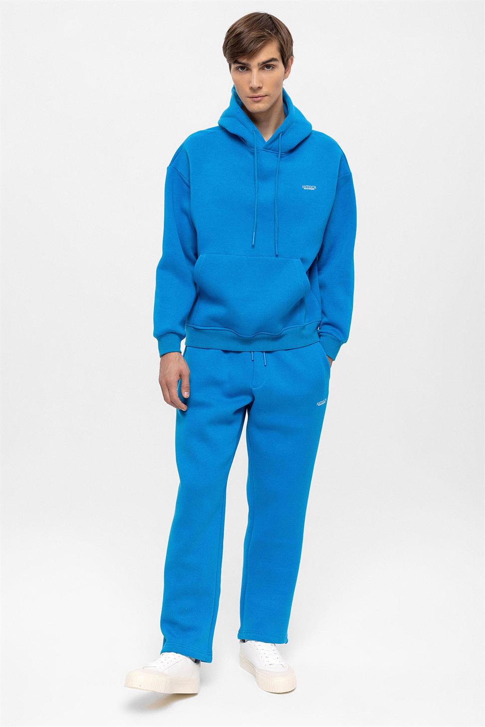 طقم بدلة رياضية رجالية بطبعة أنطاكية بقصة عادية