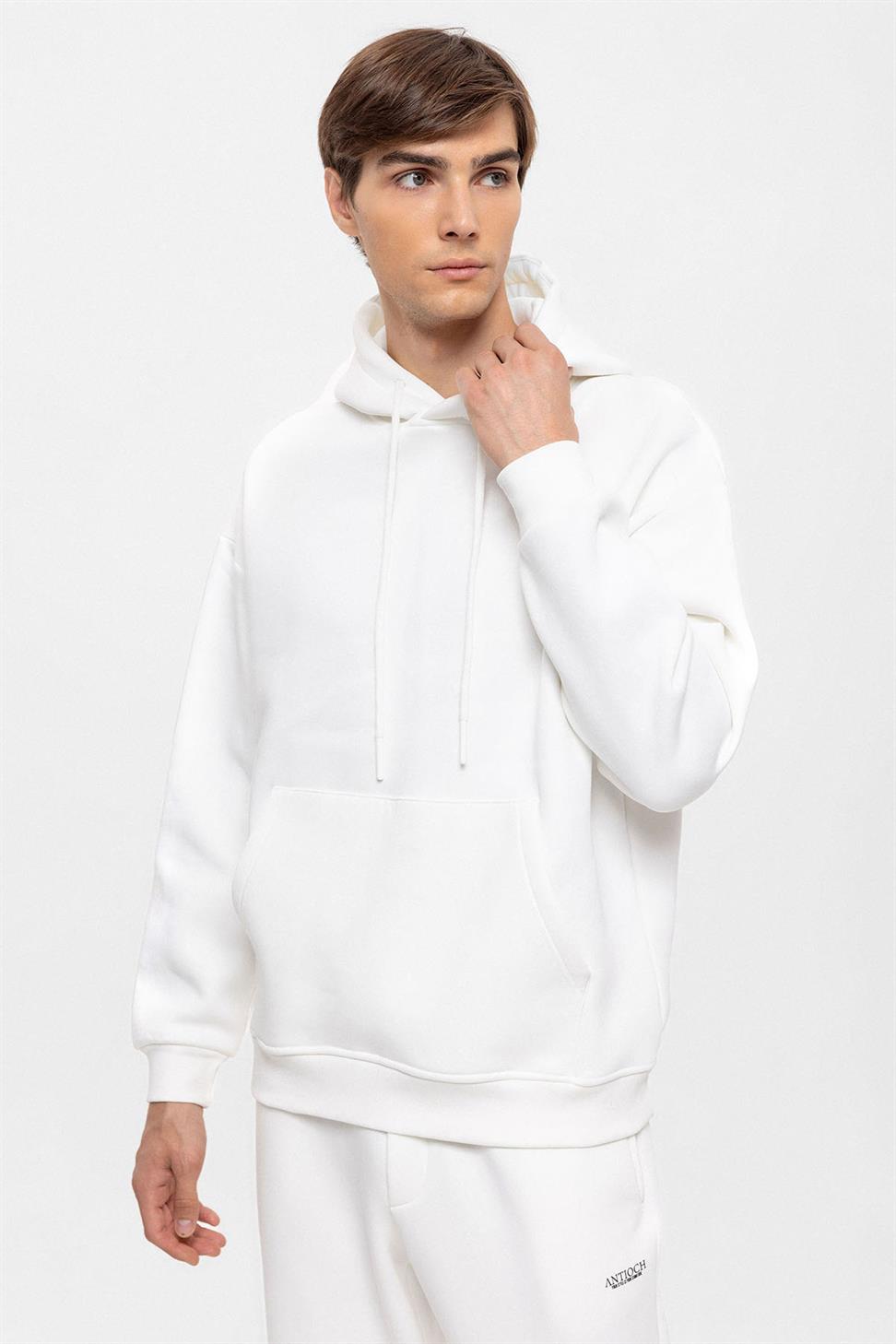 طقم بدلة رياضية رجالية بطبعة أنطاكية بقصة عادية