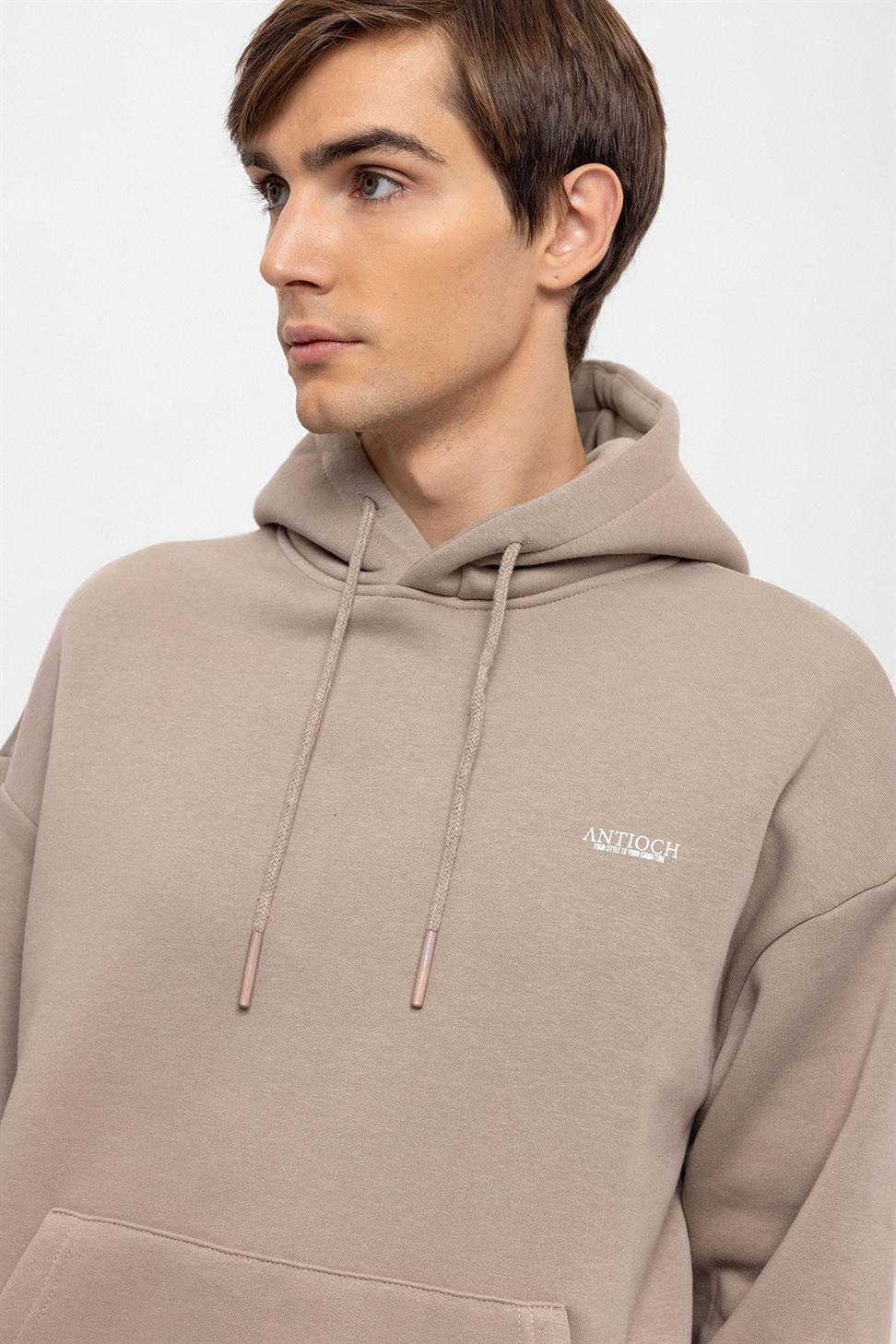 طقم بدلة رياضية رجالية بطبعة أنطاكية بقصة عادية