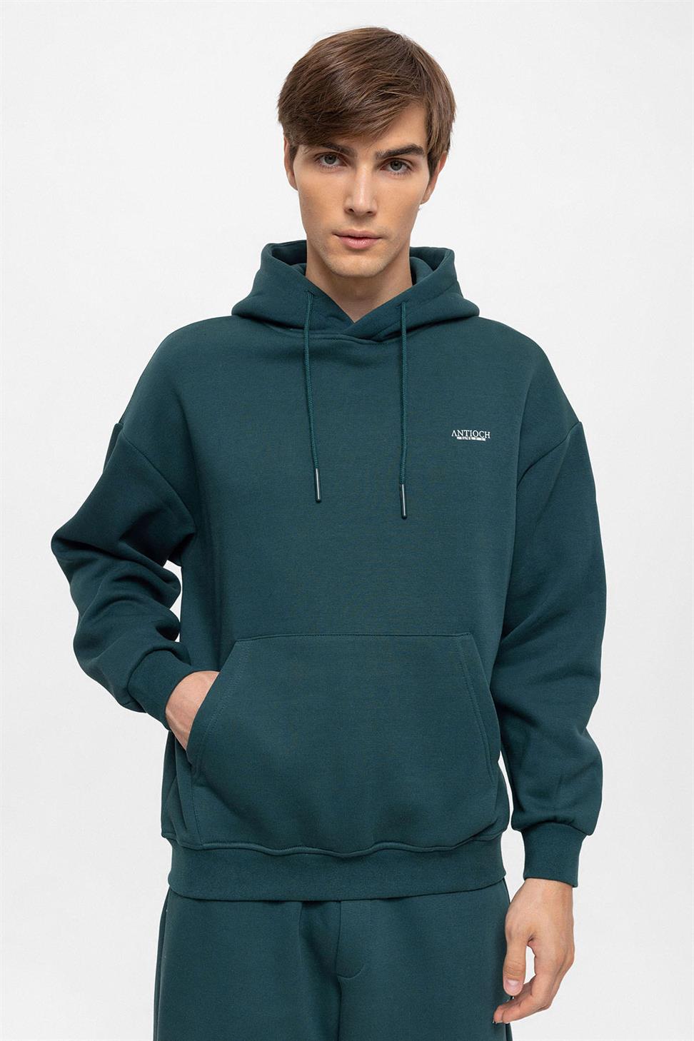 طقم بدلة رياضية رجالية بطبعة أنطاكية بقصة عادية