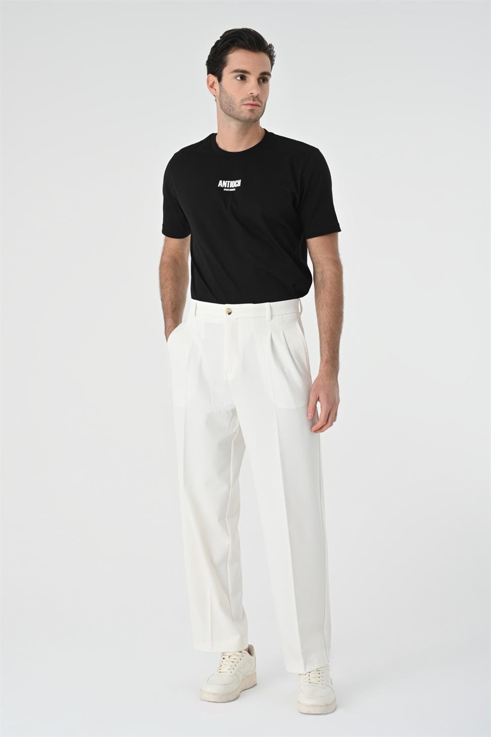 تي شيرت رجالي بطبعة أنطاكية بقصة عادية