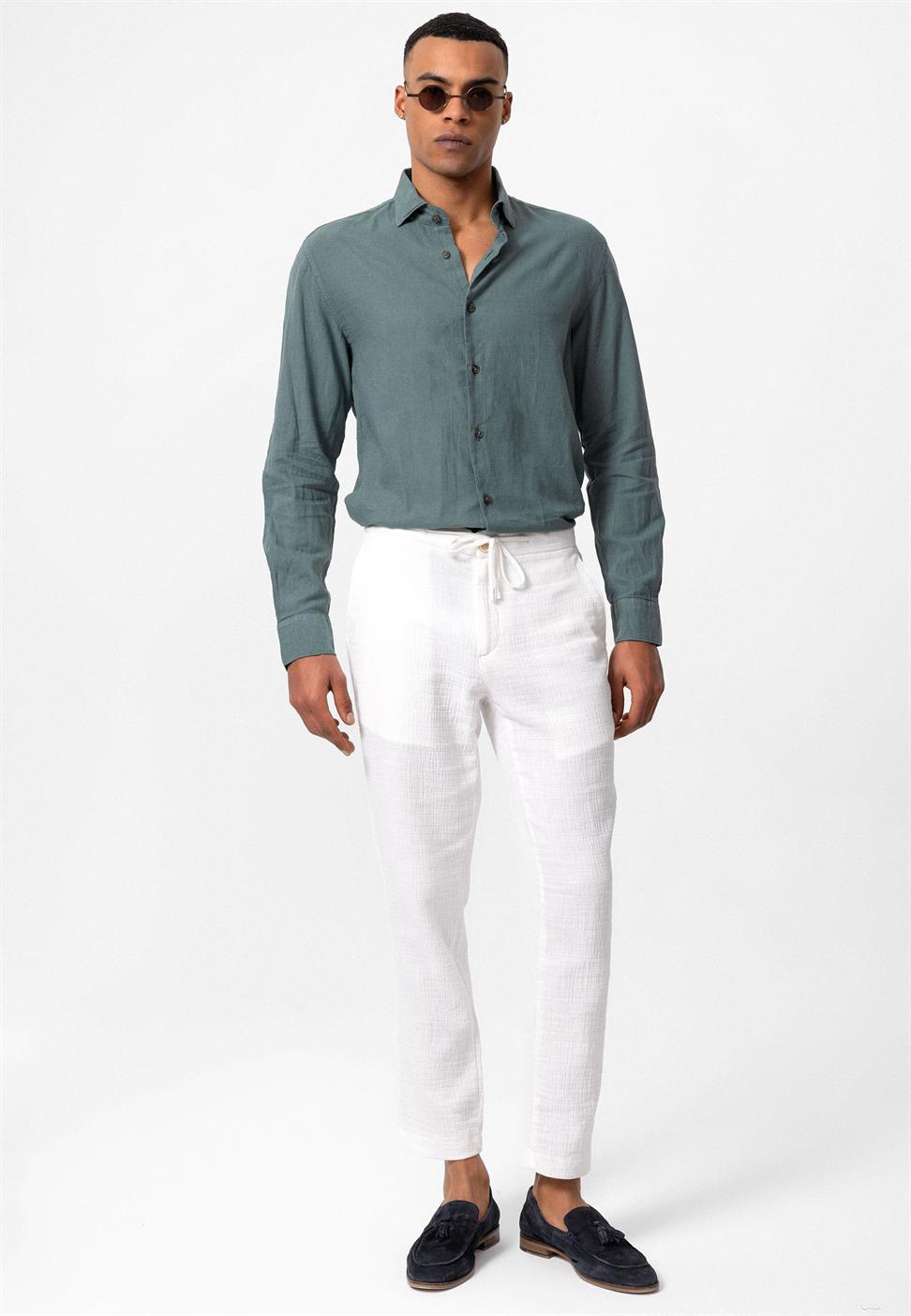 بنطال رجالي بقصة عادية مع خصر برباط