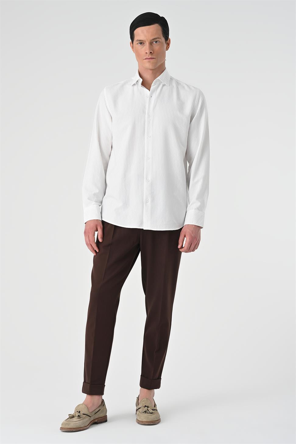 قميص رجالي مخطط بقصة عادية