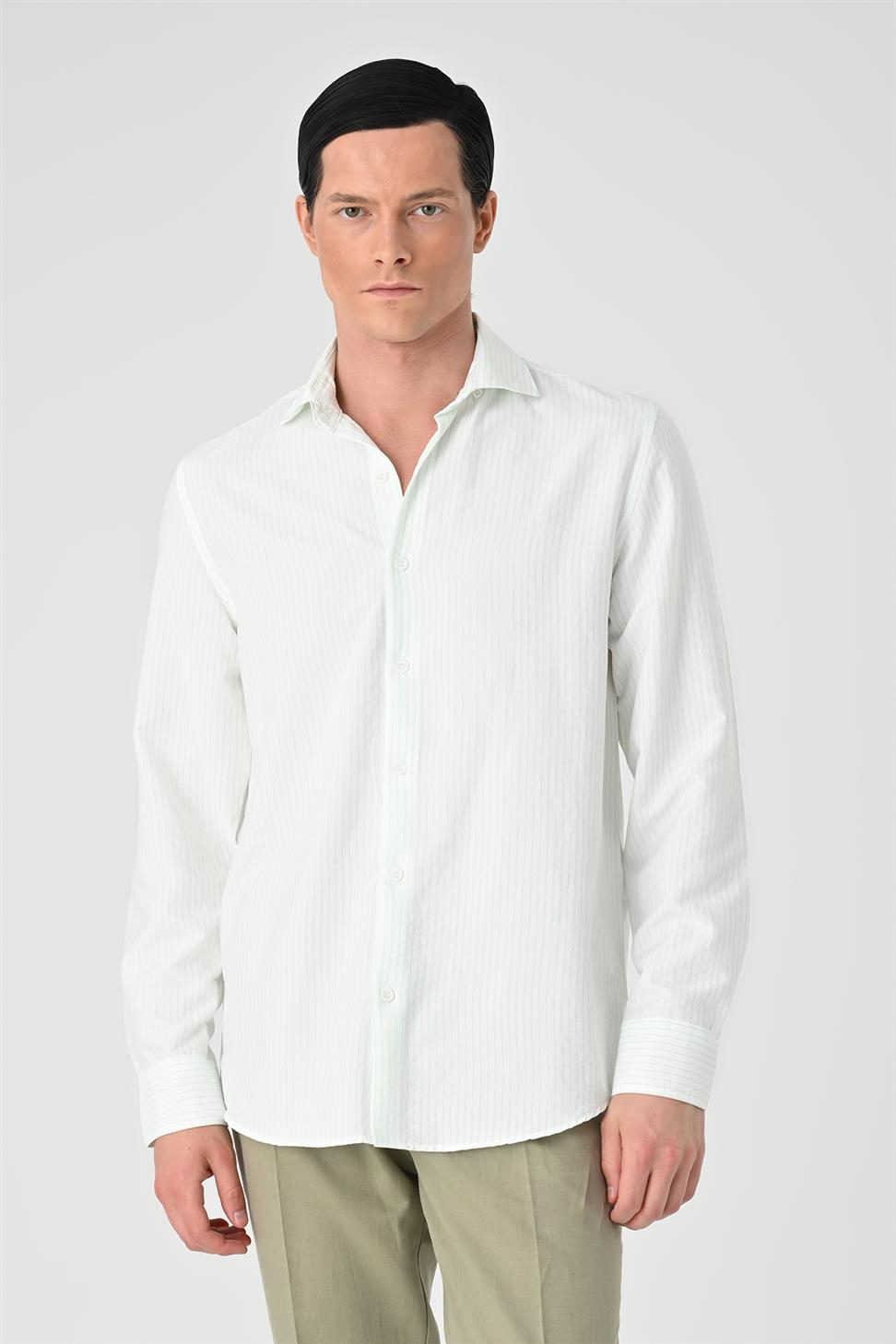 قميص رجالي مخطط بقصة عادية