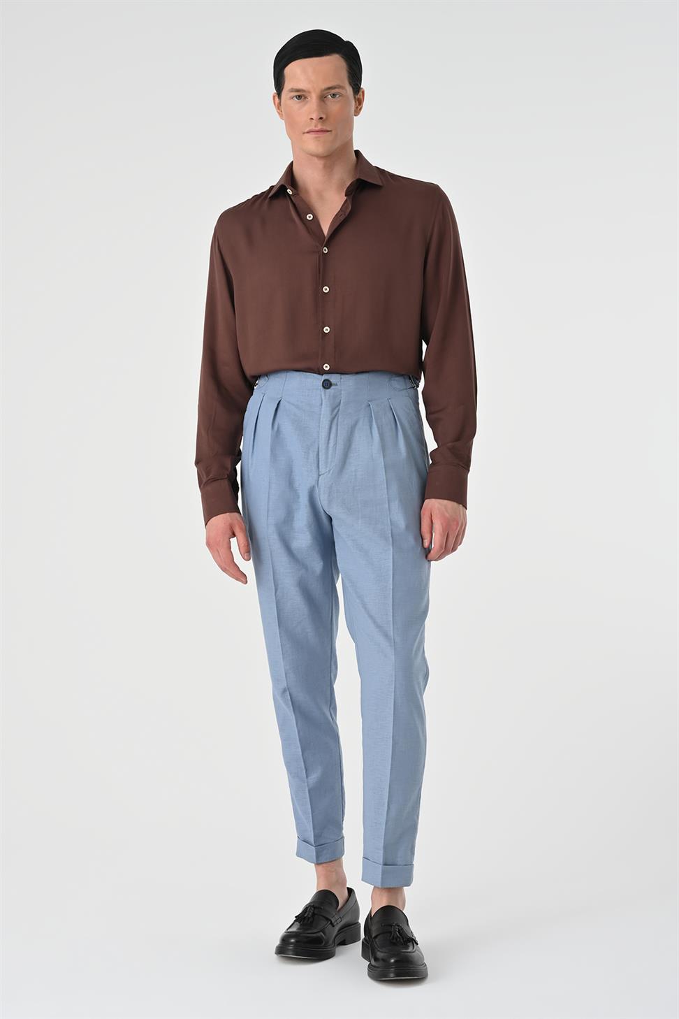 قميص رجالي بقصة عادية