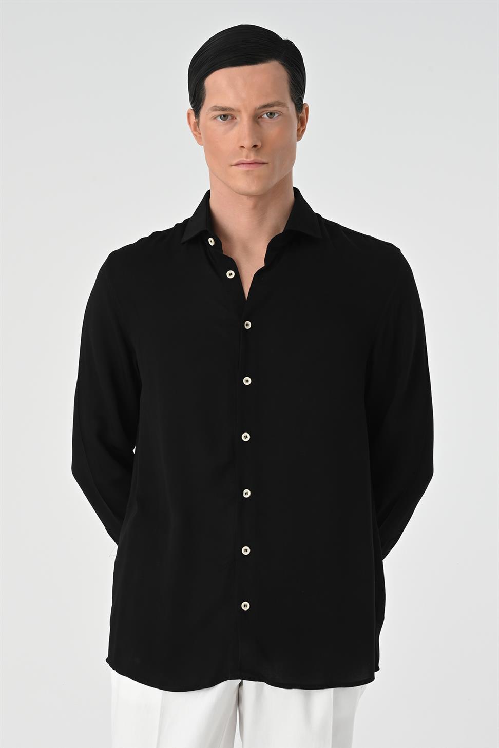 قميص رجالي بقصة عادية