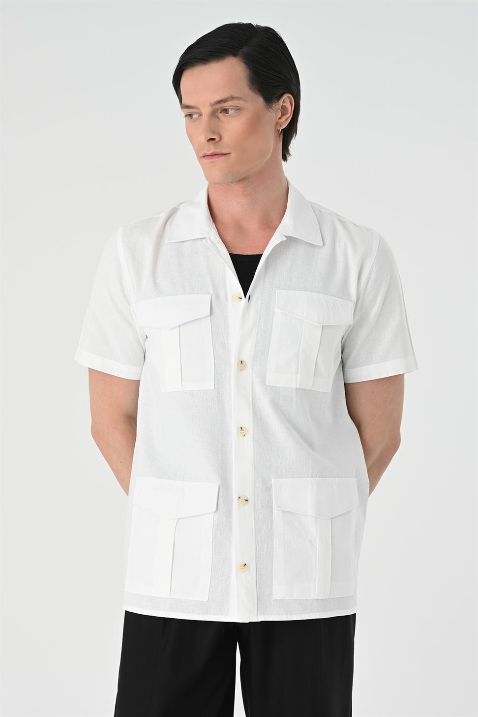 قميص سفاري للرجال بقصة عادية