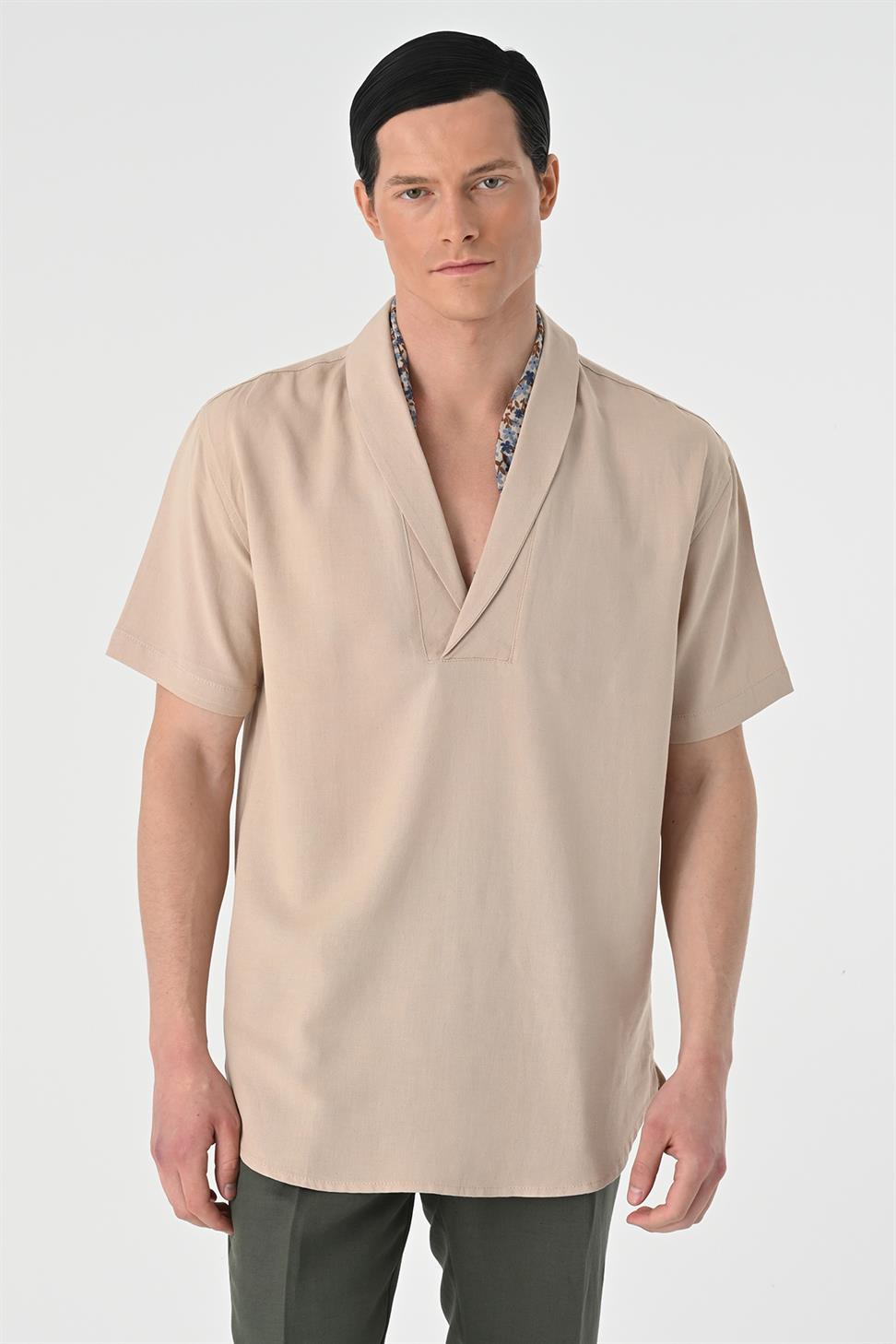 قميص رجالي بأكمام قصيرة وياقة شال مناسب للاسترخاء
