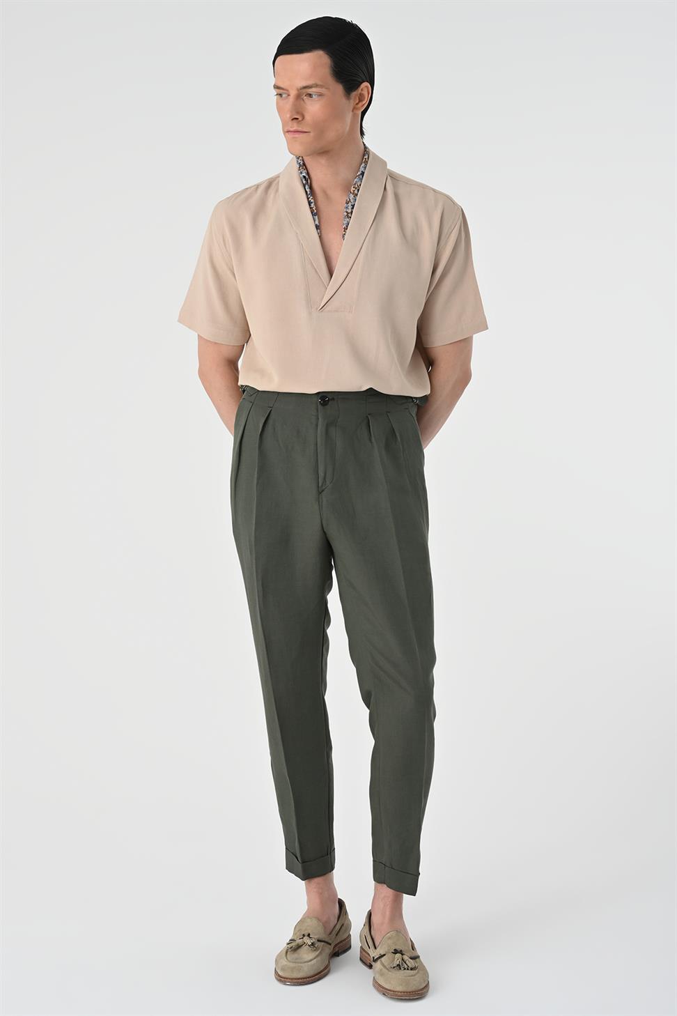 قميص رجالي بأكمام قصيرة وياقة شال مناسب للاسترخاء