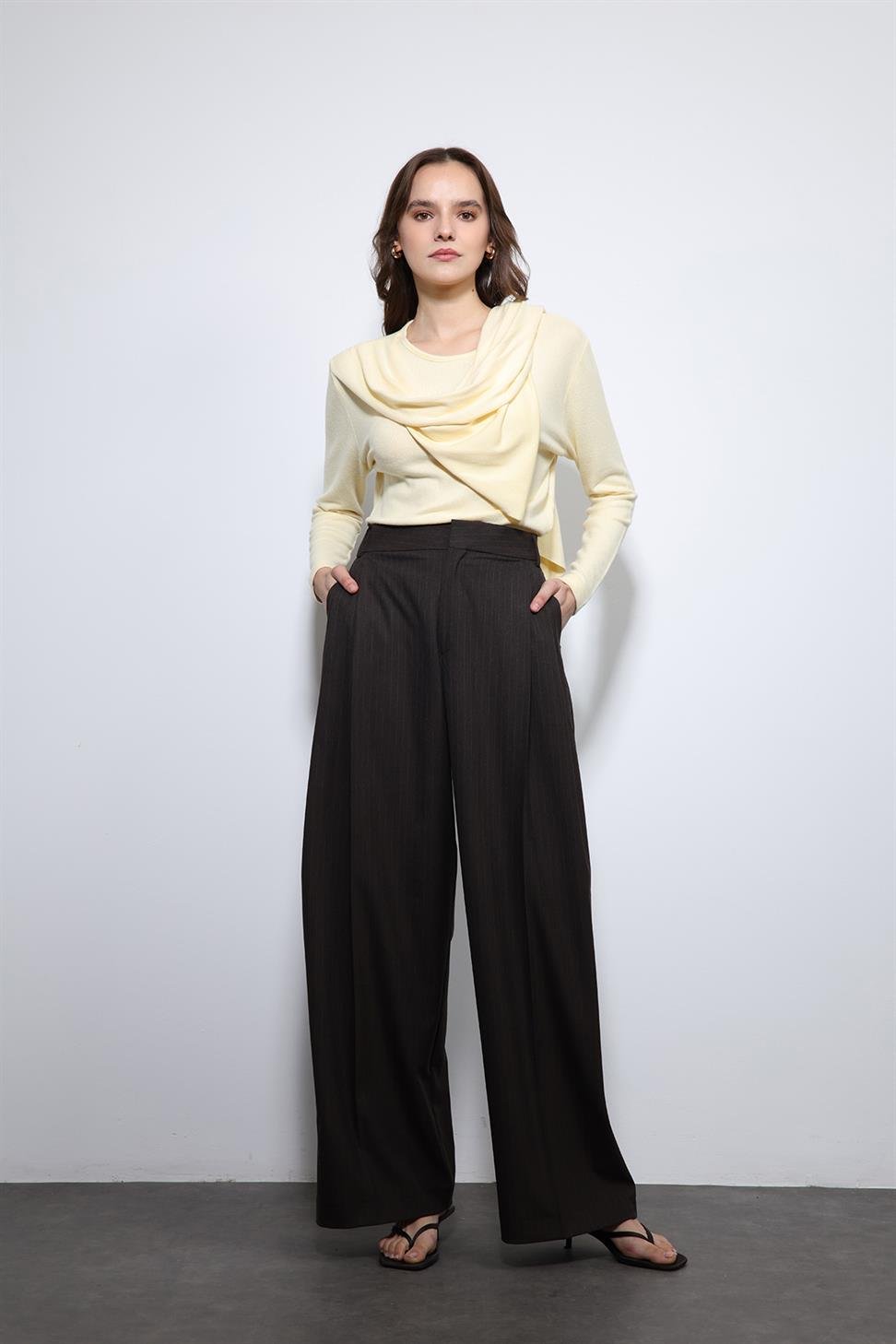 Antioch Sarı Drapeli Şal Detaylı Top