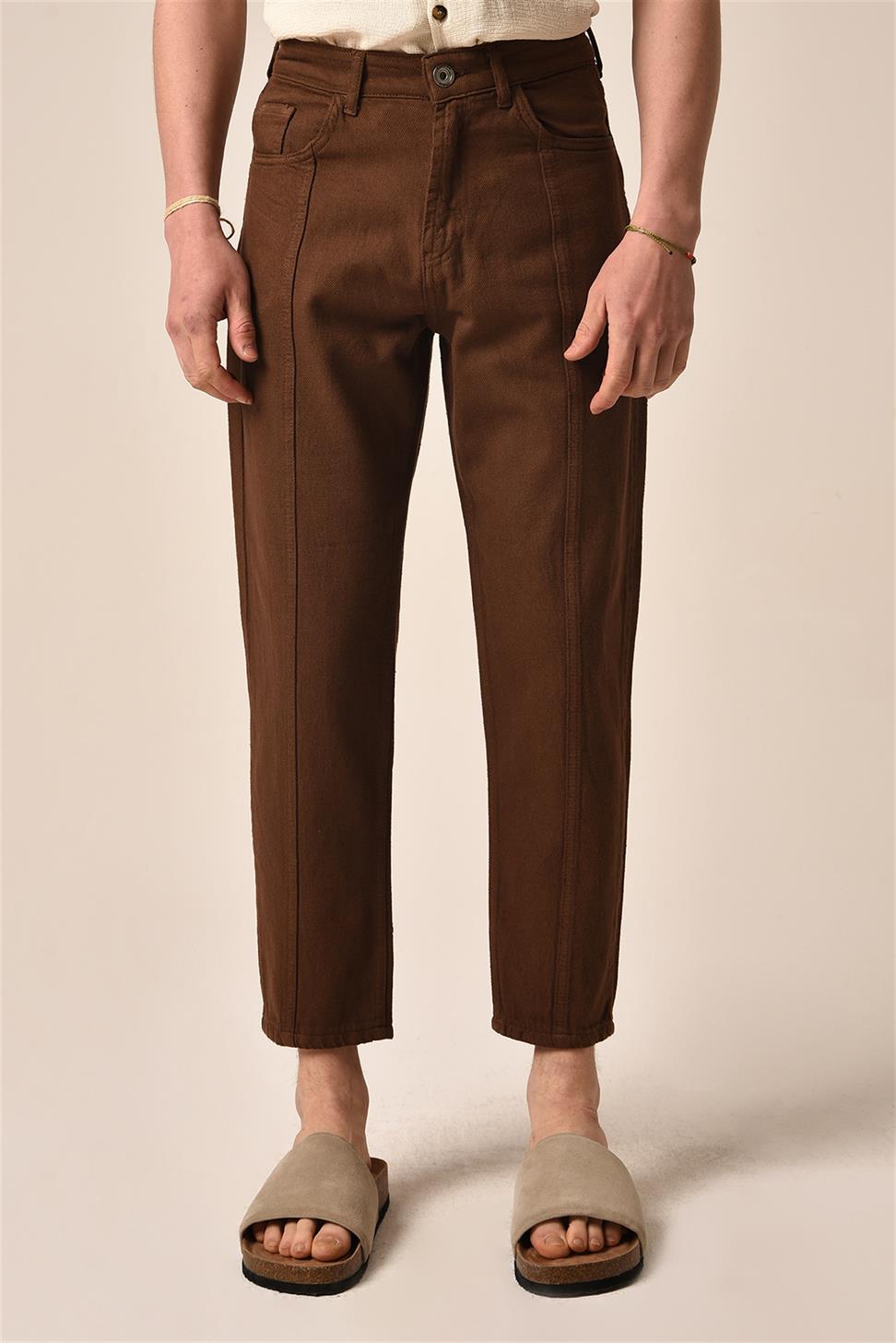 بنطال مخطط مفصل